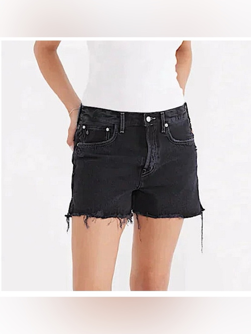 🆕 Women’s Etica Haven Relaxed Short in
Black Pearl. Size 32. NWT